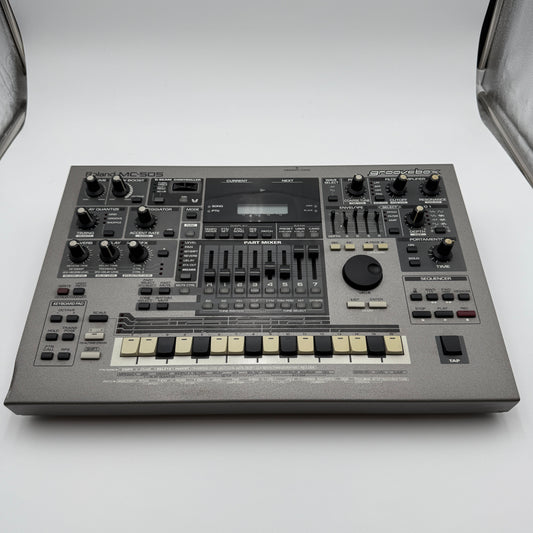 Vintage 90's Roland MC-505 Groovebox Drum Machine-Synthesizer - Sequencer- Used