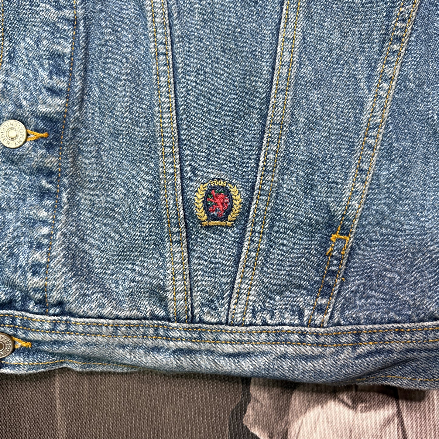 Vintage 90's Tommy Hilfiger Denim Jean Jacket Size Small