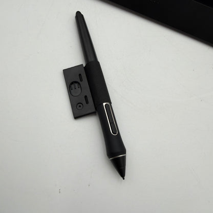 Wacom Cintiq 16 DTK-1660 Graphic Tablet READ