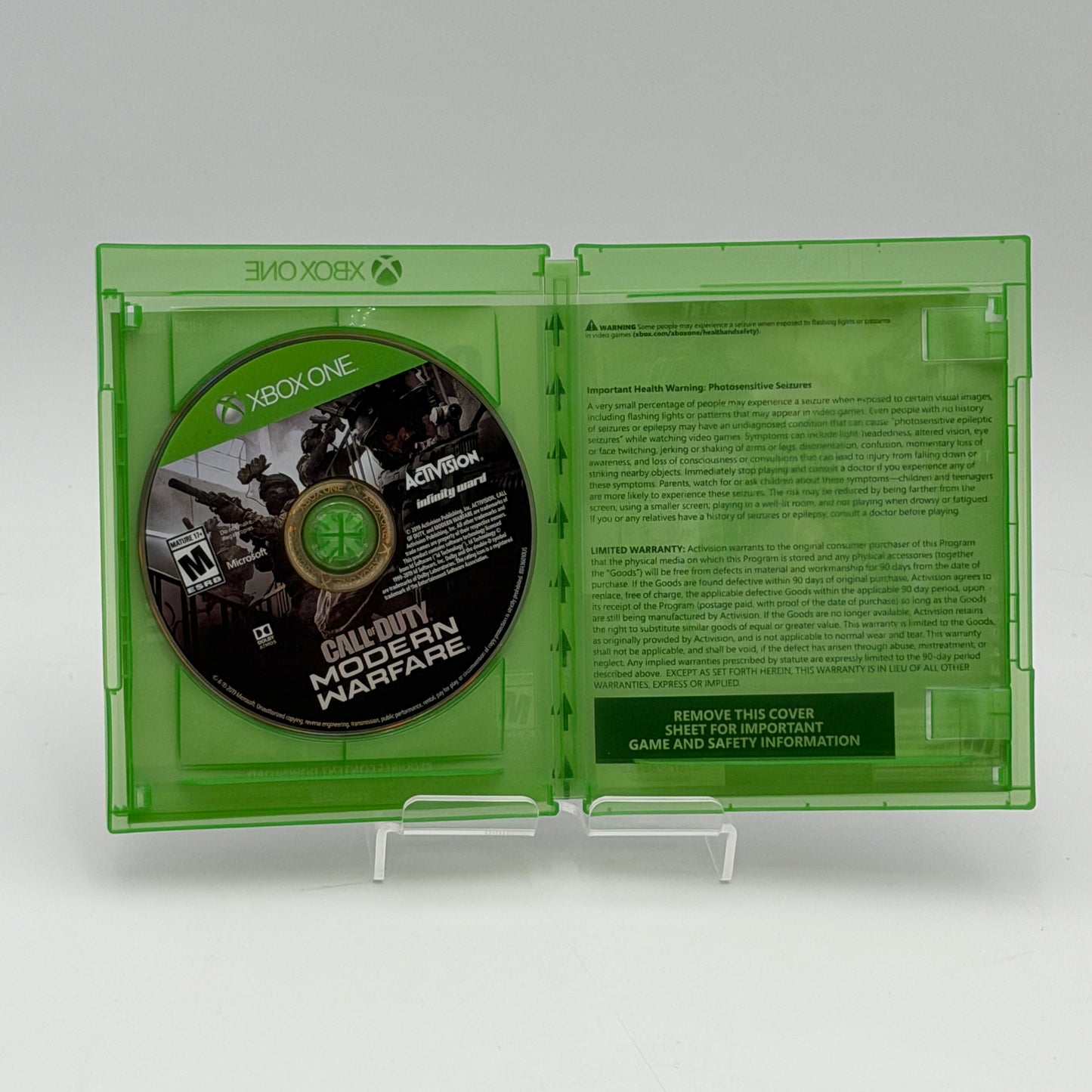 Xbox One Call of Duty: Modern Warfare Video Game with Box - Used