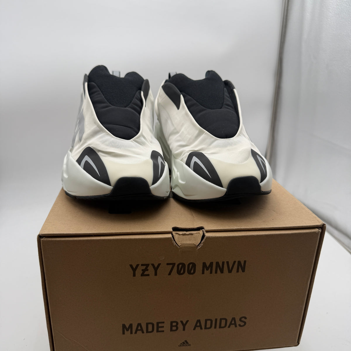 Size 10 - adidas Men's Yeezy Boost 700 MNVN Laceless Analog