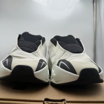 Size 10 - adidas Men's Yeezy Boost 700 MNVN Laceless Analog